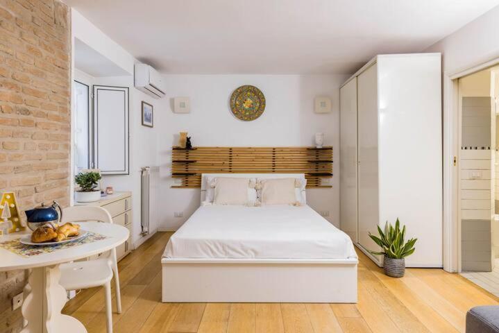 Alveare Bed & Breakfast Рим Екстериор снимка