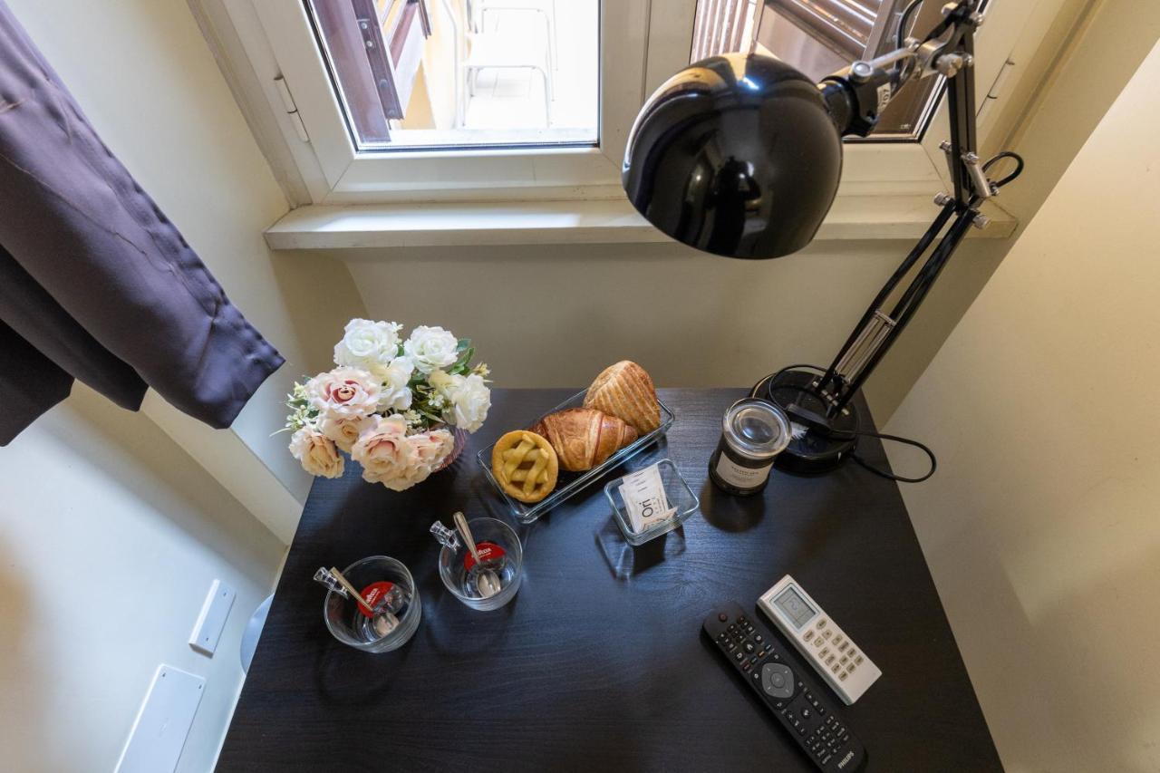 Alveare Bed & Breakfast Рим Екстериор снимка