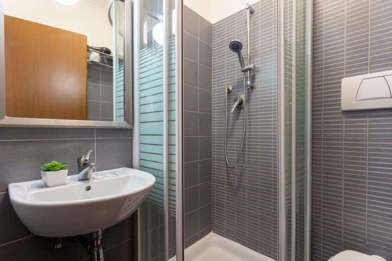 Alveare Bed & Breakfast Рим Екстериор снимка